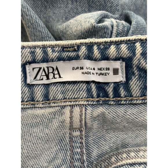 Zara Womens High-Waisted Wide-Leg Jeans With Frayed Hem In Light Wash Denim - Picture 3 of 9